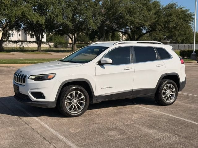 2019 Jeep Cherokee Altitude Sport Utility 4D