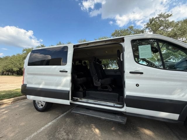 2018 Ford Transit Passenger Wagon XLT w/Low Roof w/Sliding Side Door Van 3D