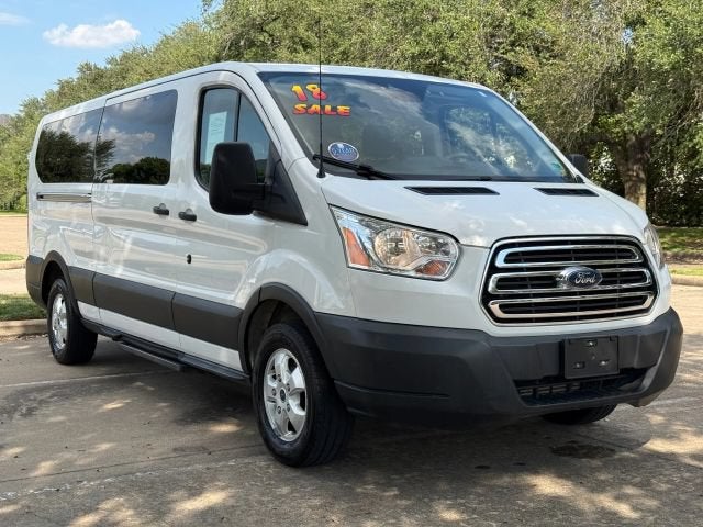 2018 Ford Transit Passenger Wagon XLT w/Low Roof w/Sliding Side Door Van 3D