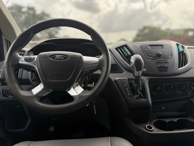 2019 Ford Transit Passenger Wagon XL w/Low Roof w/Sliding Side Door Van 3D
