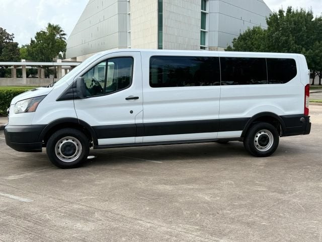 2019 Ford Transit Passenger Wagon XL w/Low Roof w/Sliding Side Door Van 3D