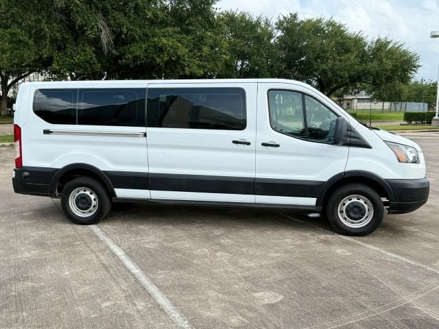 2019 Ford Transit Passenger Wagon XL w/Low Roof w/Sliding Side Door Van 3D