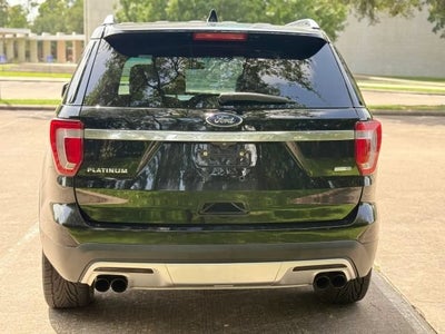2017 Ford Explorer Platinum