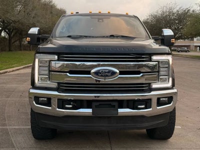 2018 Ford Super Duty F-250 SRW Lariat Pickup 4D 6 3/4 ft