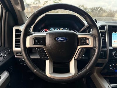2018 Ford Super Duty F-250 SRW Lariat Pickup 4D 6 3/4 ft