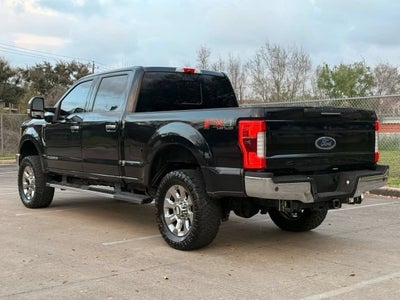 2018 Ford Super Duty F-250 SRW Lariat Pickup 4D 6 3/4 ft