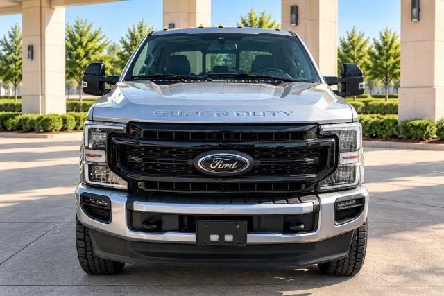 2020 Ford Super Duty F-350 SRW Lariat Pickup 4D 8 ft