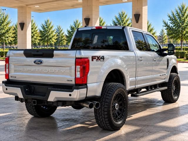 2020 Ford Super Duty F-350 SRW Lariat Pickup 4D 8 ft