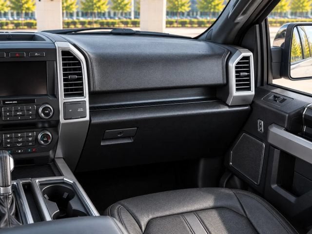 2019 Ford F-150 Platinum Pickup 4D 5 1/2 ft