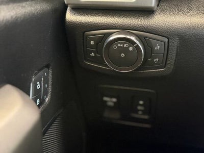 2018 Ford F-150 Platinum Pickup 4D 5 1/2 ft
