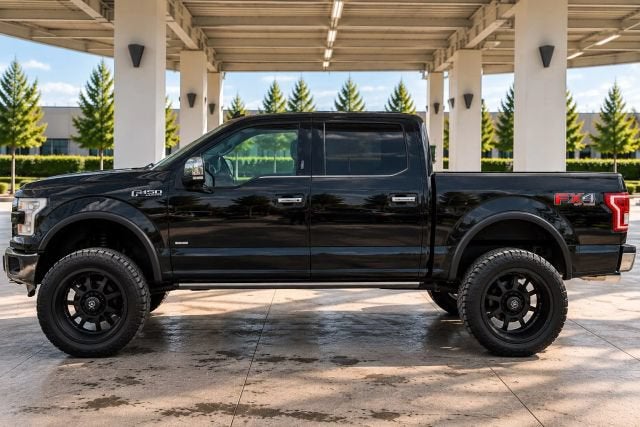 2017 Ford F-150 Platinum Pickup 4D 5 1/2 ft