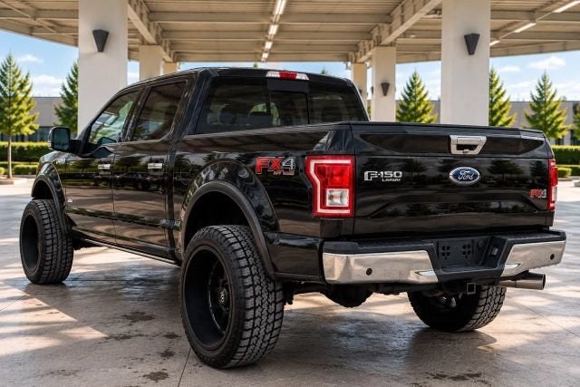 2017 Ford F-150 Platinum Pickup 4D 5 1/2 ft