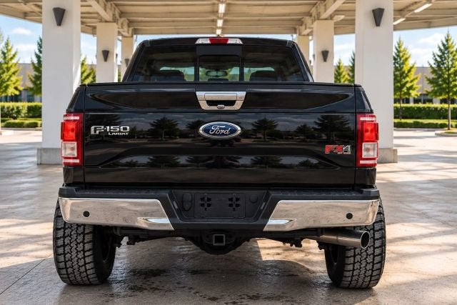 2017 Ford F-150 Platinum Pickup 4D 5 1/2 ft