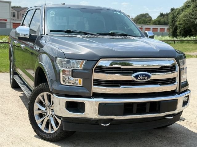 2017 Ford F-150 Lariat Pickup 4D 5 1/2 ft