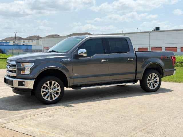 2017 Ford F-150 Lariat Pickup 4D 5 1/2 ft