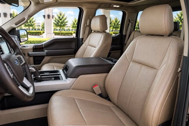 2017 Ford F-150 Lariat Pickup 4D 5 1/2 ft