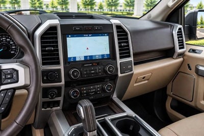 2017 Ford F-150 Lariat Pickup 4D 5 1/2 ft