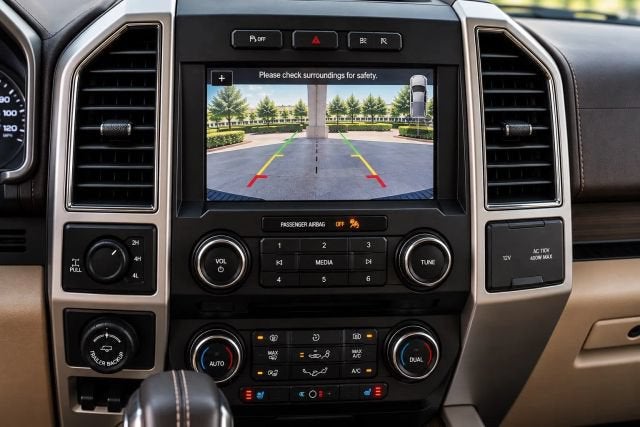 2017 Ford F-150 Lariat Pickup 4D 5 1/2 ft