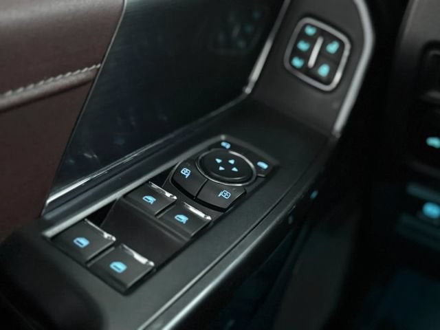 2021 Ford F-150 Lariat Pickup 4D 5 1/2 ft