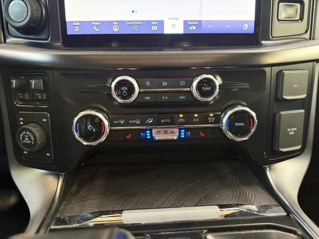 2023 Ford F-150 Platinum Pickup 4D 5 1/2 ft
