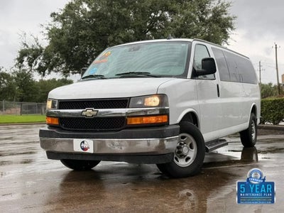 2019 Chevrolet Express Passenger LT