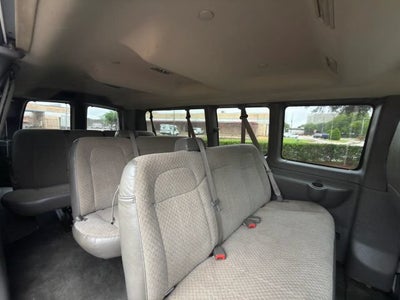 2019 Chevrolet Express Passenger LT