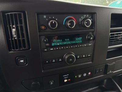 2019 Chevrolet Express Passenger LT