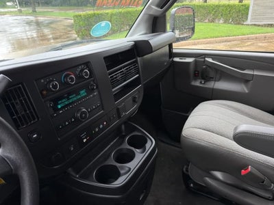 2019 Chevrolet Express Passenger LT