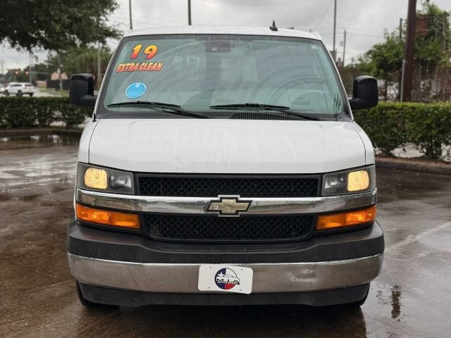 2019 Chevrolet Express Passenger LT