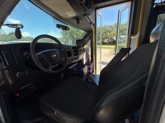 2015 Chevrolet Express Commercial Cutaway Diesel