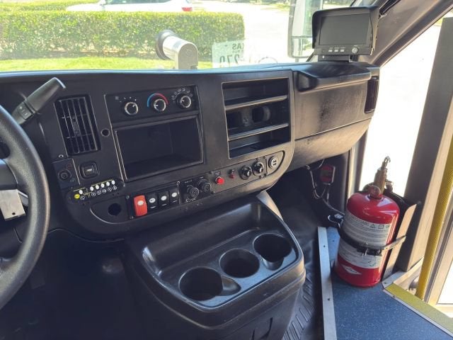 2015 Chevrolet Express Commercial Cutaway Diesel