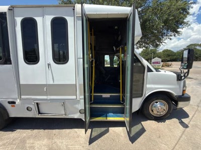 2015 Chevrolet Express Commercial Cutaway Diesel