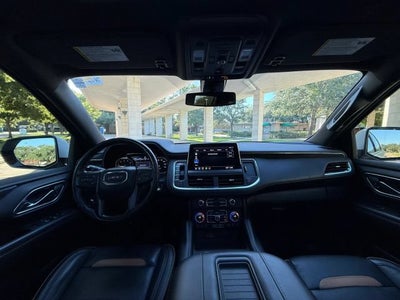 2021 GMC Yukon XL AT4