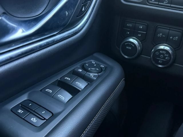2021 GMC Yukon XL AT4