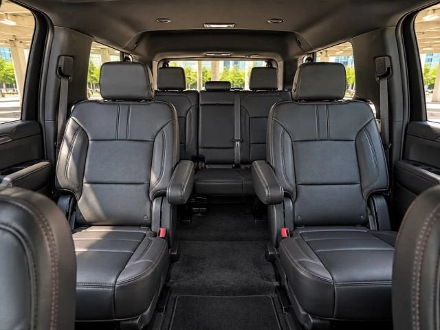 2021 Chevrolet Suburban RST