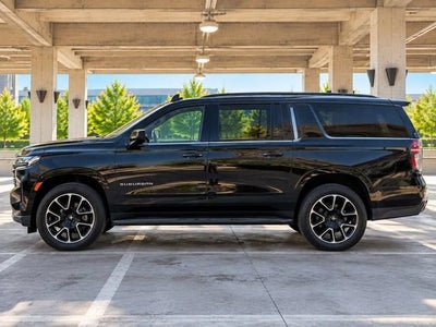 2021 Chevrolet Suburban RST