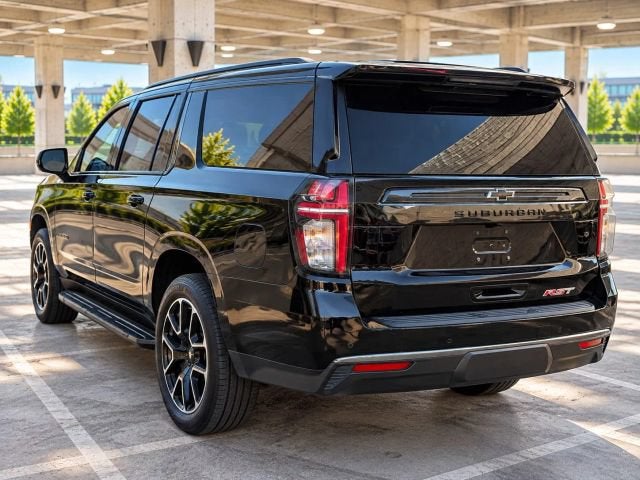 2021 Chevrolet Suburban RST