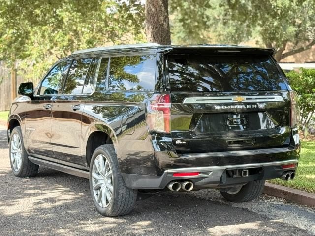 2021 Chevrolet Suburban High Country