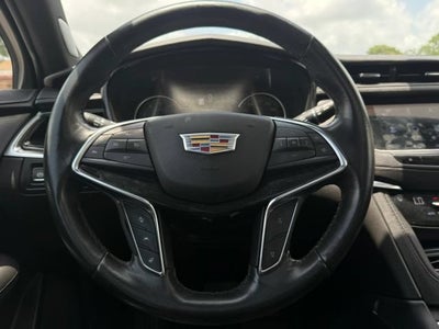 2023 Cadillac XT5 FWD Premium Luxury