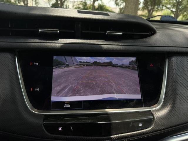 2023 Cadillac XT5 FWD Premium Luxury