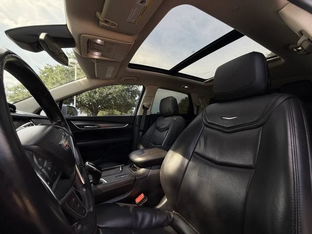 2018 Cadillac XT5 Luxury FWD