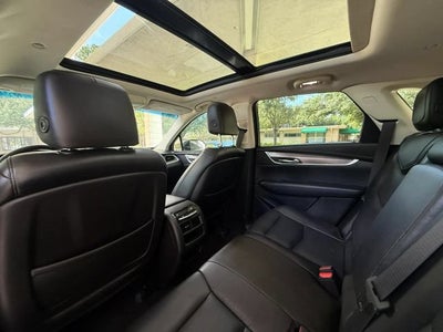 2017 Cadillac XT5 Premium Luxury FWD