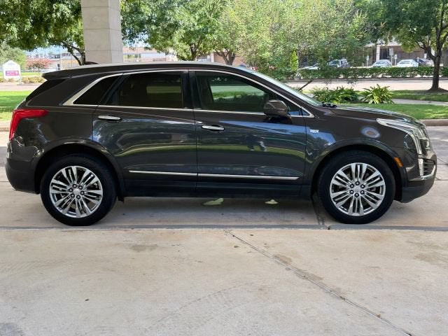 2017 Cadillac XT5 Premium Luxury FWD