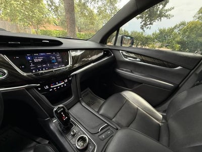 2021 Cadillac XT6 Premium Luxury