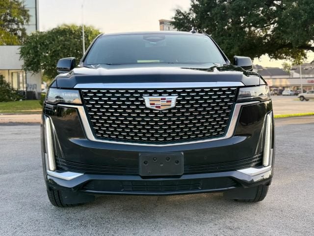 2022 Cadillac Escalade Luxury