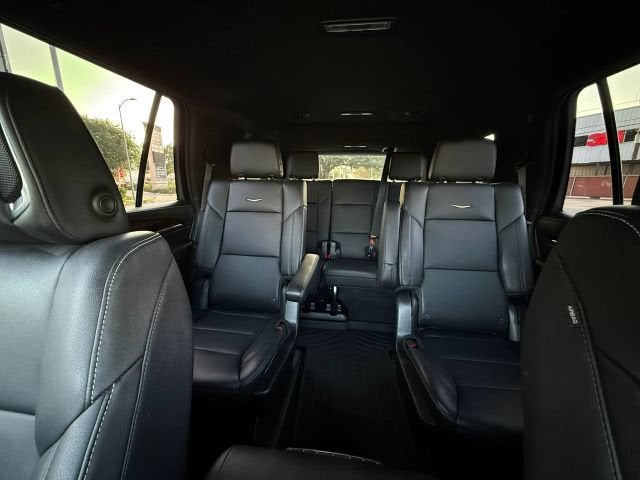 2022 Cadillac Escalade Luxury