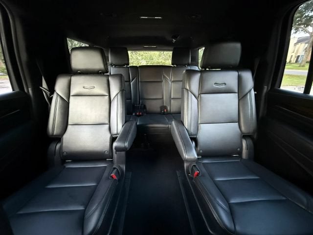 2021 Cadillac Escalade ESV Luxury