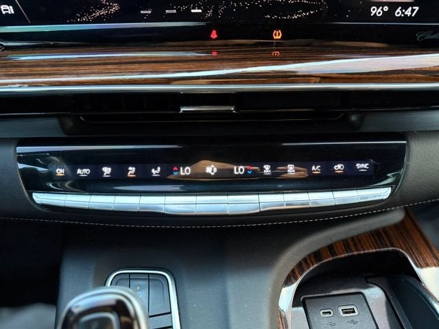 2021 Cadillac Escalade ESV Luxury