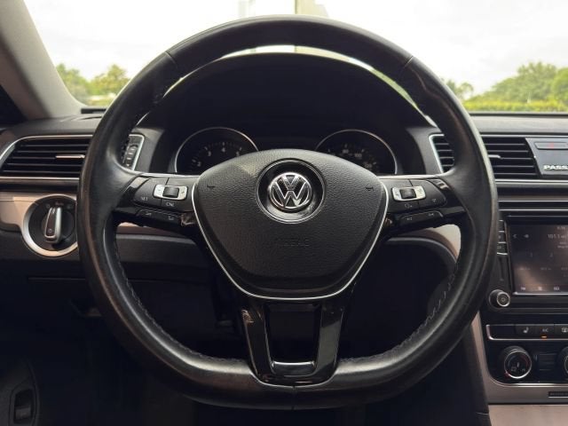 2019 Volkswagen Passat 2.0T Wolfsburg Edition