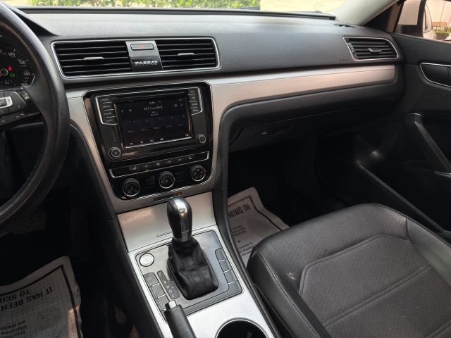 2019 Volkswagen Passat 2.0T Wolfsburg Edition